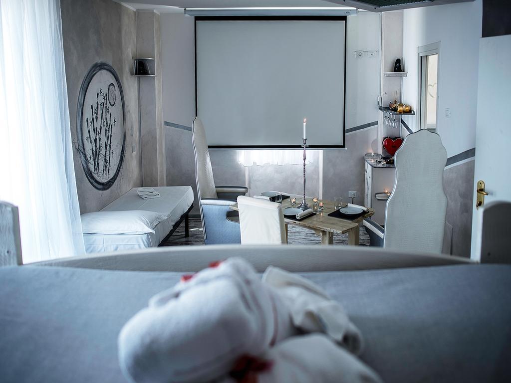 Hotel Butterfly Torre del Lago Puccini Eksteriør bilde