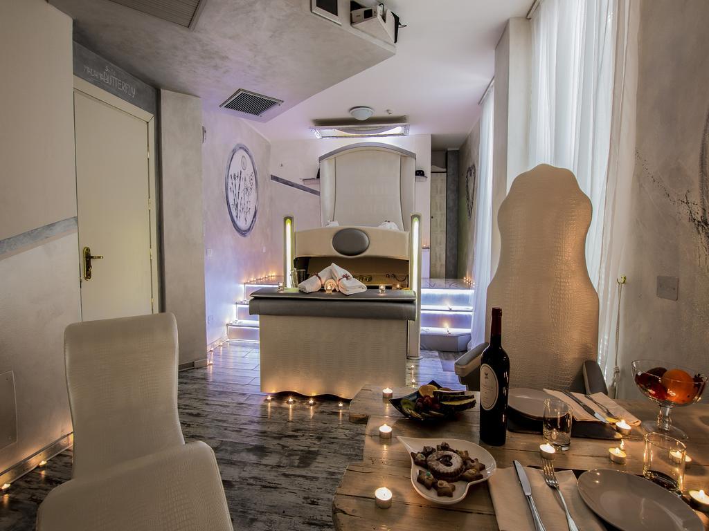 Hotel Butterfly Torre del Lago Puccini Eksteriør bilde